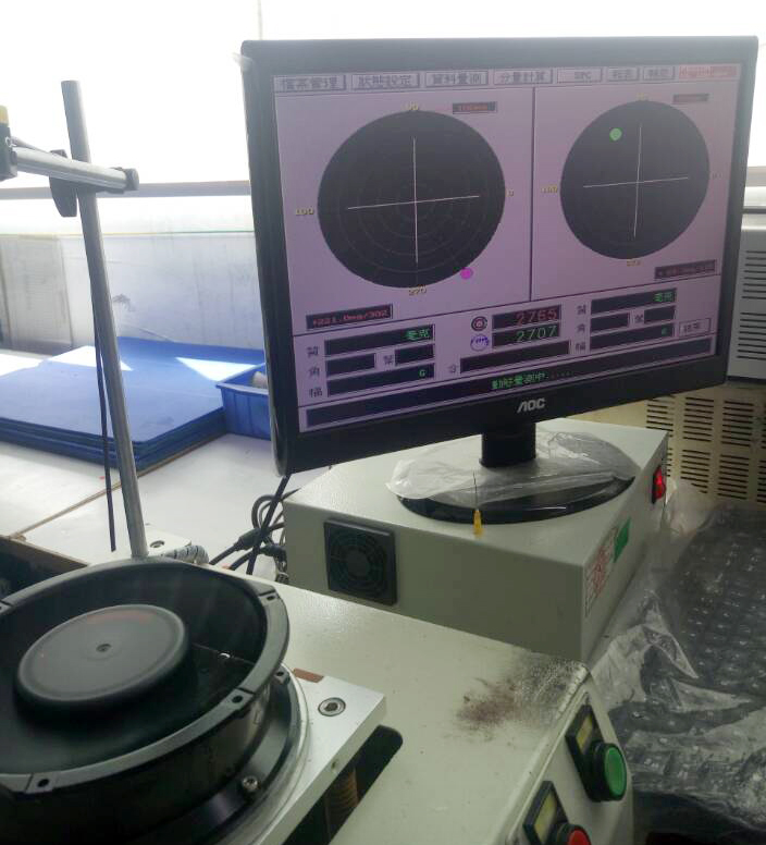 電腦機箱風扇聲音大的影響因素